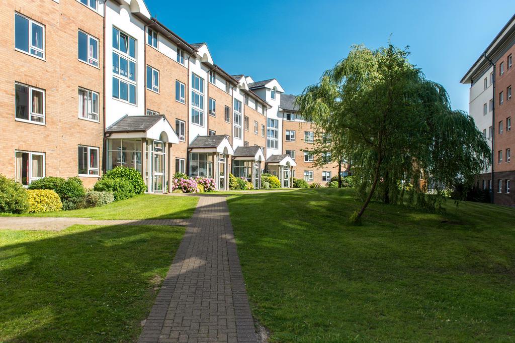 Lancaster University Exterior photo